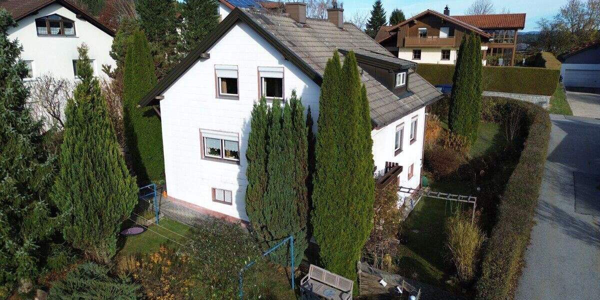 Einfamilienhaus Regen - 6 Zimmer, 124 m&sup2;, 198.000&euro; | Angebot:25688594
