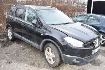 Nissan Qashqai 114.000 km 8.999 &euro; Hemmoor 21745