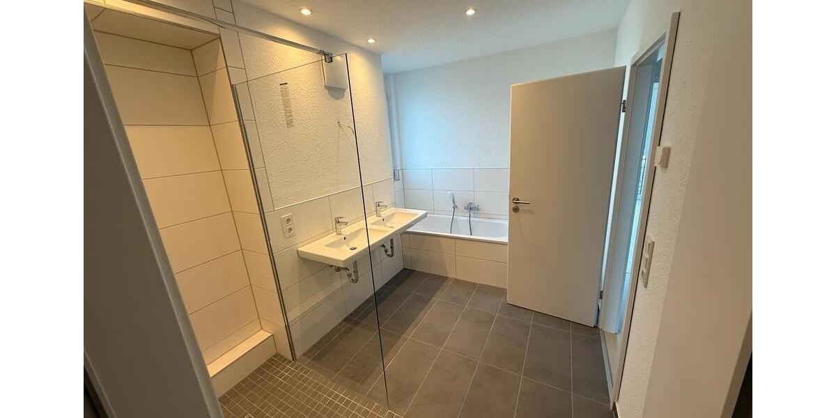 Reihenhaus Einhausen - 5.5 Zimmer, 142 m&sup2;, 2.125&euro; | Angebot:26299993