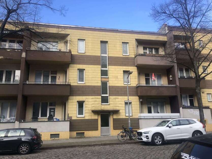 Wohnung zum Kaufen in Berlin 230.000 € 57 m²