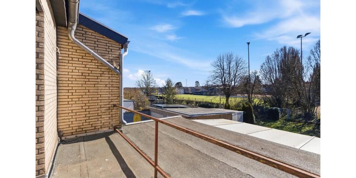 Doppelhaushälfte Baesweiler - 5 Zimmer, 130 m&sup2;, 399.000&euro; | Angebot:27156635