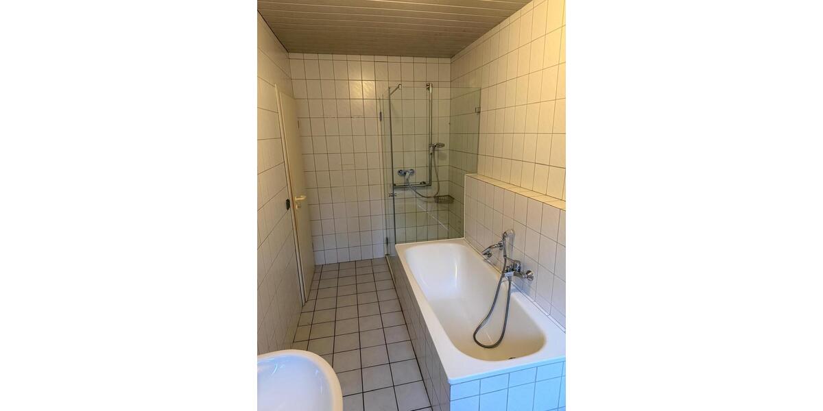 Erdgeschoßwohnung Hagen am Teutoburger Wald - 5 Zimmer, 106 m&sup2;, 1.450&euro; | Angebot:25560778