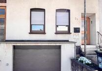 Kleines Haus mit Garage und Garten in Schwalbach
