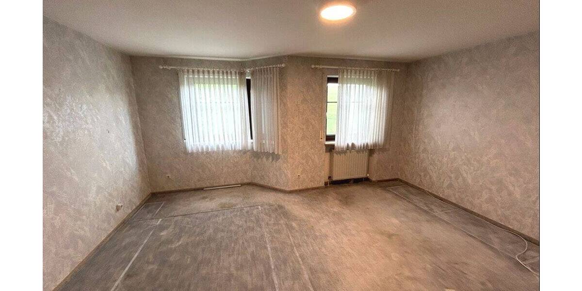 Reihenmittelhaus Ansbach Hennenbach - 6 Zimmer, 111 m&sup2;, 330.000&euro; | Angebot:26886257