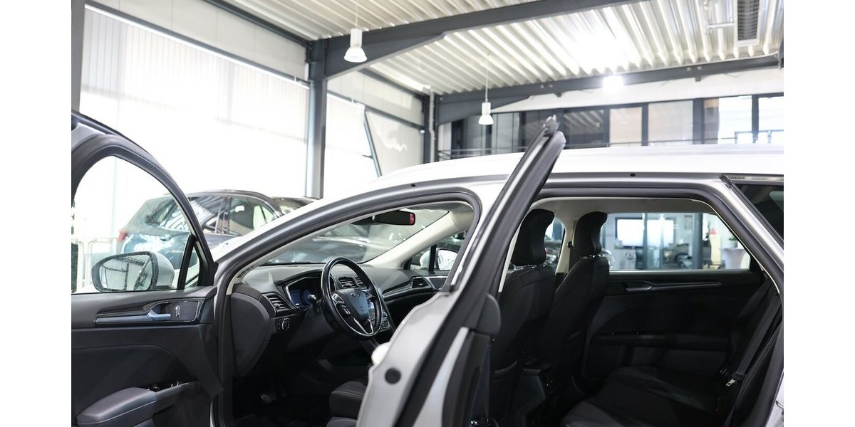 Ford Mondeo TUNIER 2.0 ECOBLUE TITANIUM / LED / AHK 145.000 km 16.555 &euro; Hamm 59077