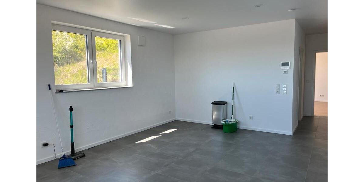 Terrassenwohnung Pirmasens - 2 Zimmer, 103 m&sup2;, 1.200&euro; | Angebot:26396964