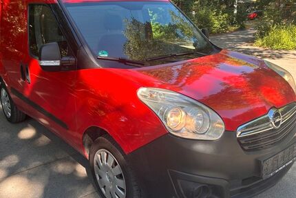 Opel Combo 167.000 km 4.900 &euro; München 81929