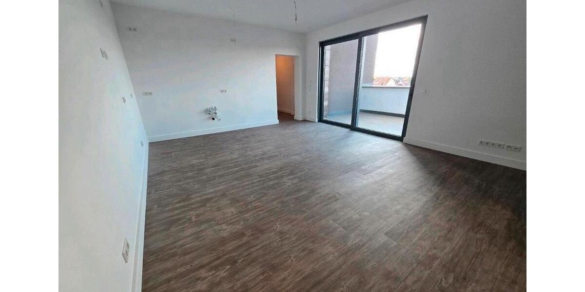 Einfamilienhaus Burg - 2 Zimmer, 77 m&sup2;, 700&euro; | Angebot:25721882