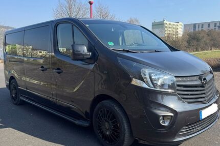 Opel Vivaro 99.400 km 18.900 &euro; Wutha-Farnroda 99848
