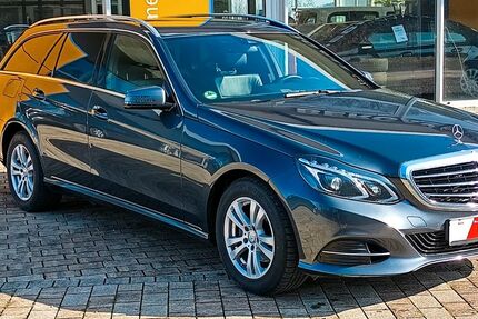 Mercedes-Benz E 220 324.000 km 10.500 &euro; Meinerzhagen 58540