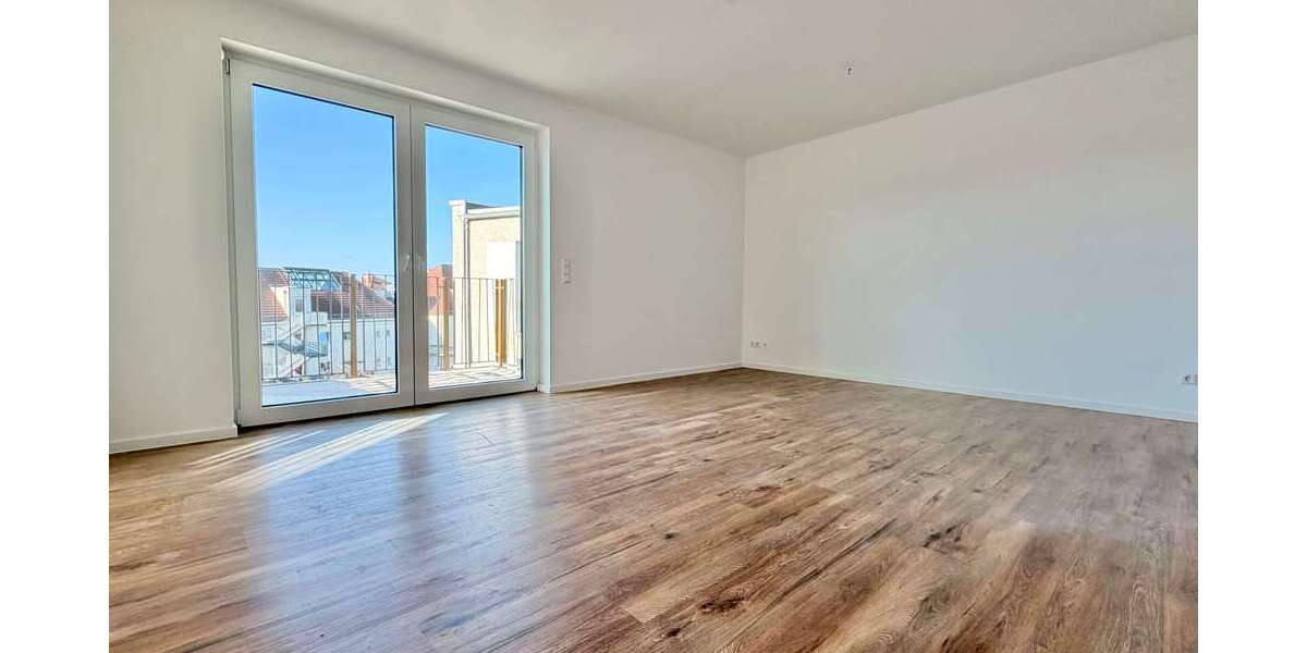 Etagenwohnung Falkensee - 4 Zimmer, 111 m&sup2;, 1.350&euro; | Angebot:25613789