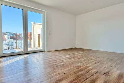 Wohnung Falkensee - 4 Zimmer, 111 m&sup2;, 1.350&euro; | Angebot:25613789