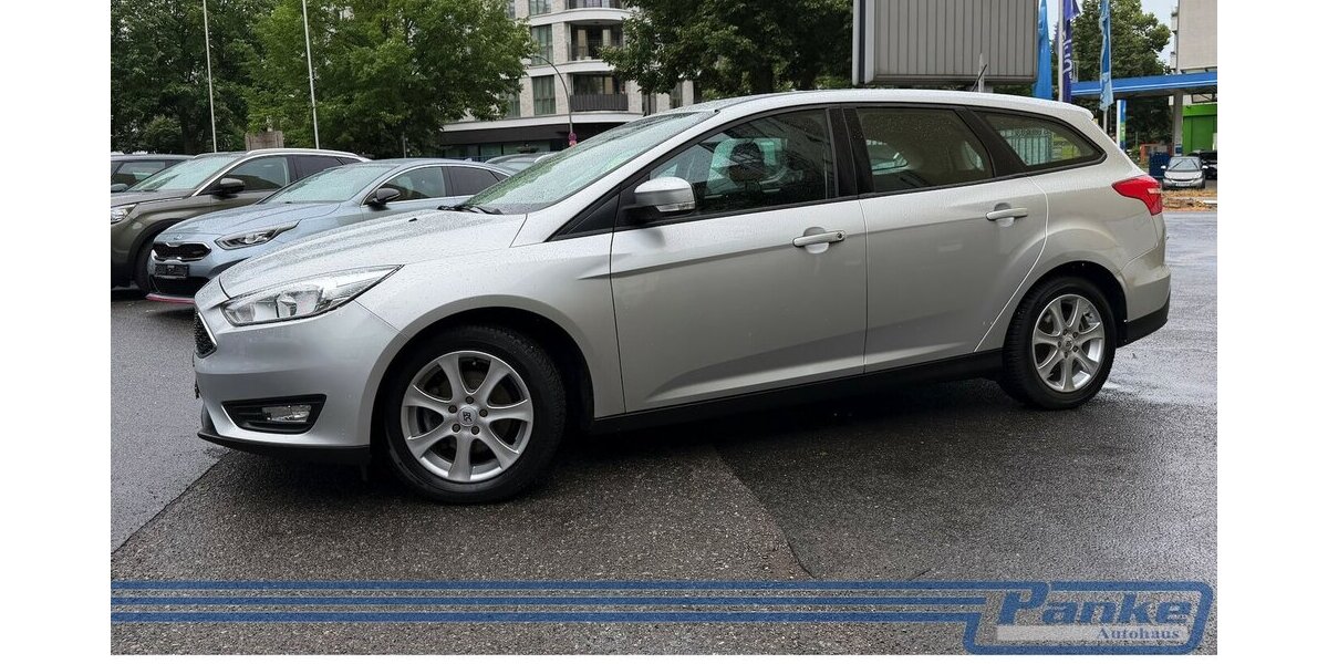 Ford Focus Business*AHK*Klima*SHZ*Navi*Tempo*PDC 146.781 km 8.890 &euro; Berlin 13187