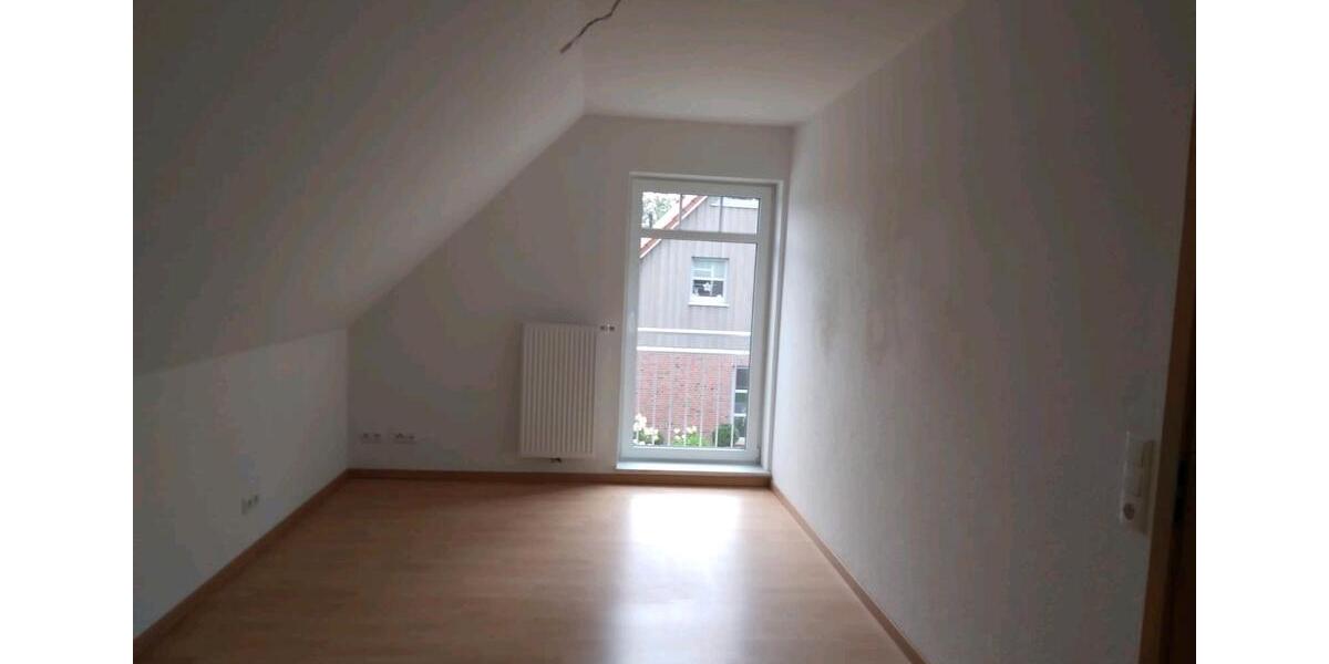 Doppelhaushälfte Wittmund - 5 Zimmer, 117 m&sup2;, 900&euro; | Angebot:26380895