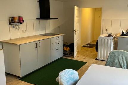 3ZKB, Zentrale Lage in Nörten-Hardenberg, Garten und Stellplatz zimmer