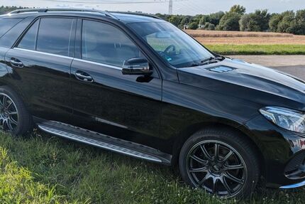Mercedes-Benz GLE 400 120.169 km 29.000 € Neuenhagen bei Berlin 15366