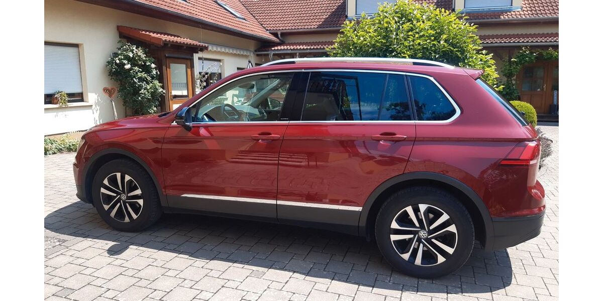 VW Tiguan 142.900 km 16.250 &euro; Stadtlauringen, Birnfeld 97488