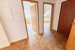 Etagenwohnung Nittendorf - 4 Zimmer, 104 m&sup2;, 299.000&euro; | Angebot:25702721