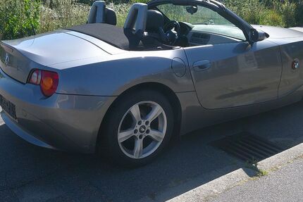 BMW Z4 209.500 km 5.600 € Wald-Michelbach 69483