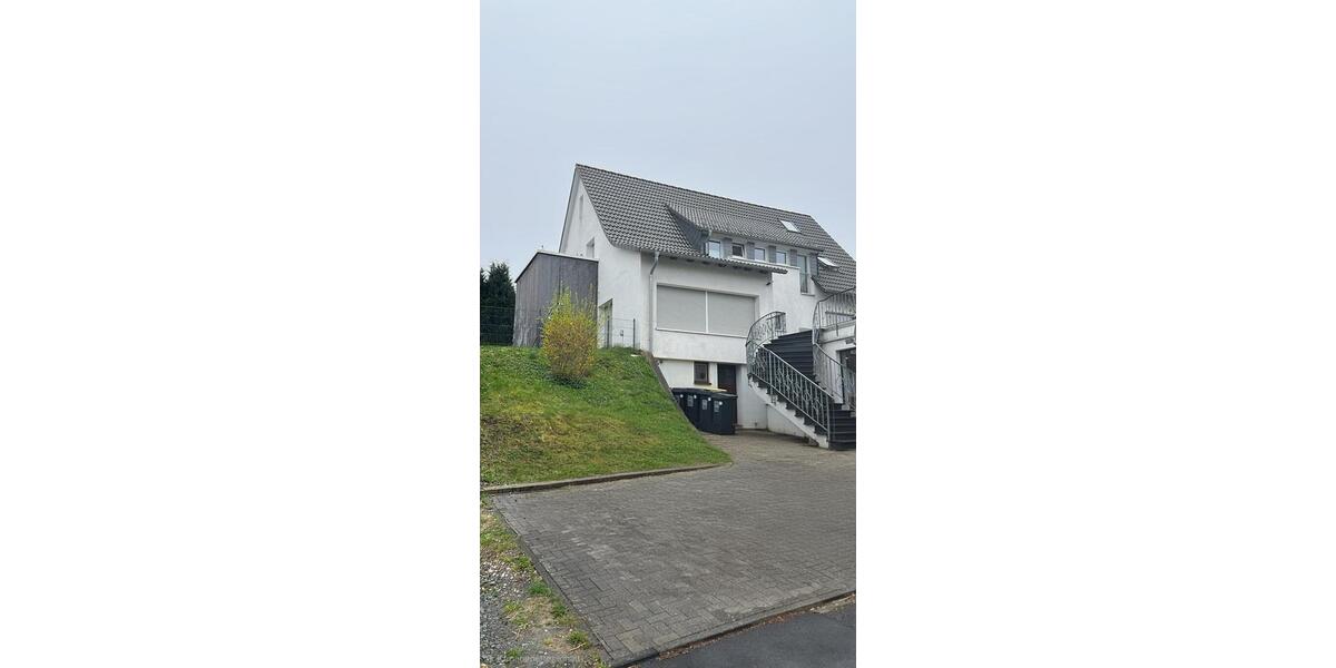 Erdgeschoßwohnung Freudenberg - 3 Zimmer, 93 m&sup2;, 259.000&euro; | Angebot:26130280