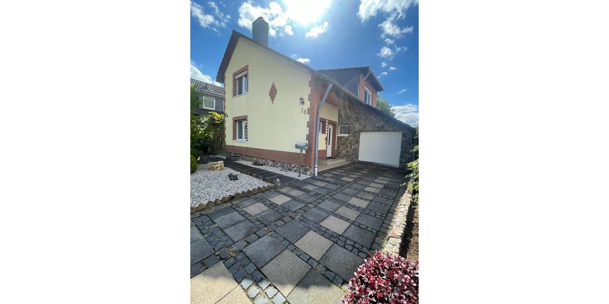 Privatverkauf von freistehendem Einfamilienhaus in Groß-Vernich 4 zimmer