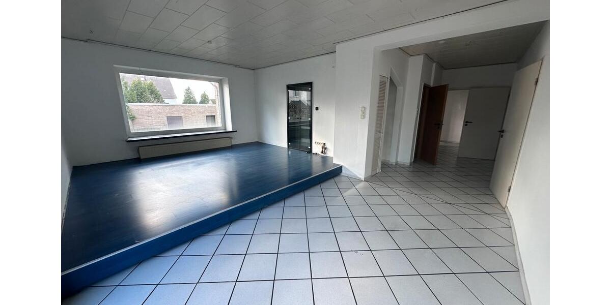 Hochparterre Calberlah - 4.5 Zimmer, 130 m&sup2;, 249.000&euro; | Angebot:25173322