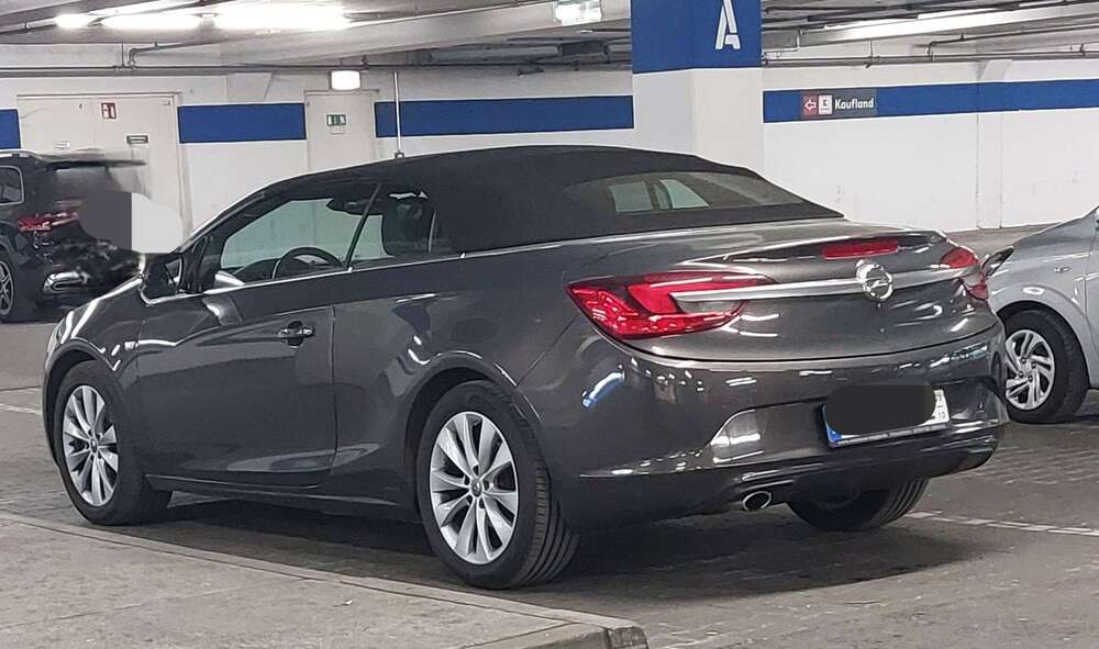 Opel Cascada 158.000 km 8.990 &euro; Friedberg 86316
