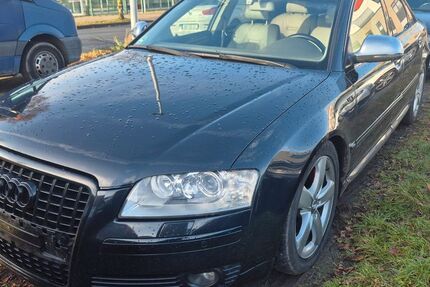 Audi A8 250.000 km 4.999 &euro; Achim 28832