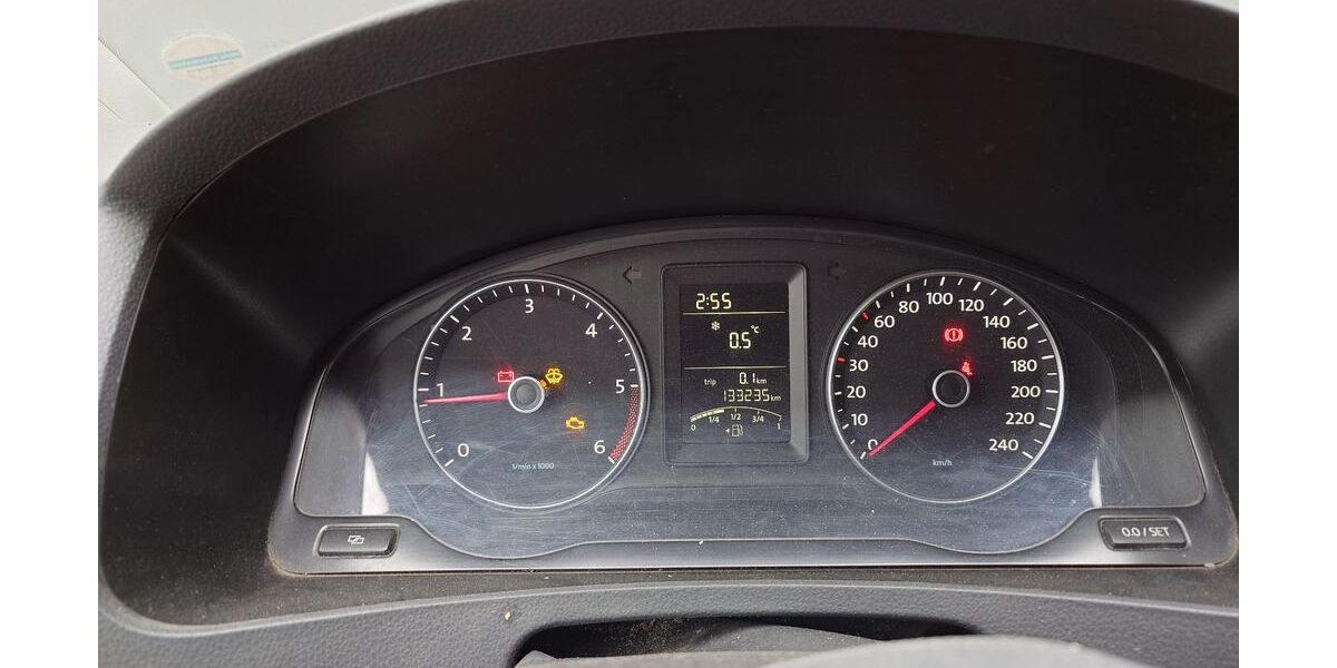 VW T5 Transporter 133.235 km 3.500 &euro; Bielefeld 33611