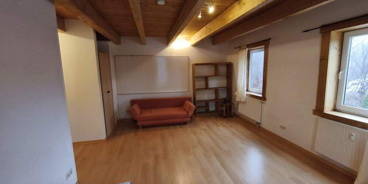 Zimmer Clausthal-Zellerfeld Zellerfeld - 3 Zimmer, 80 m&sup2;, 690&euro; | Angebot:25738147