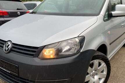 VW Caddy 204.298 km 5.450 € Alfeld (Leine) 31061