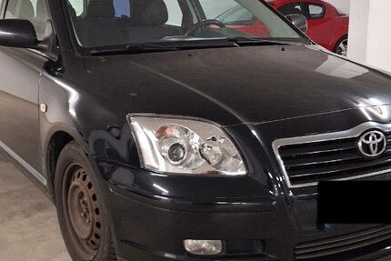 Toyota Avensis 234.050 km 1.800 &euro; Konstanz 78465