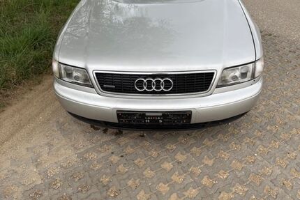 Audi A8 256.866 km 6.000 € Aichach 86551