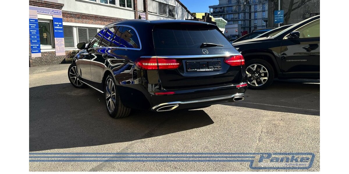 Mercedes-Benz E 200 T-Modell 9G*LED*RFK*NAV*SHZ*Ambient*TotW* 61.566 km 24.990 &euro; Berlin 13187