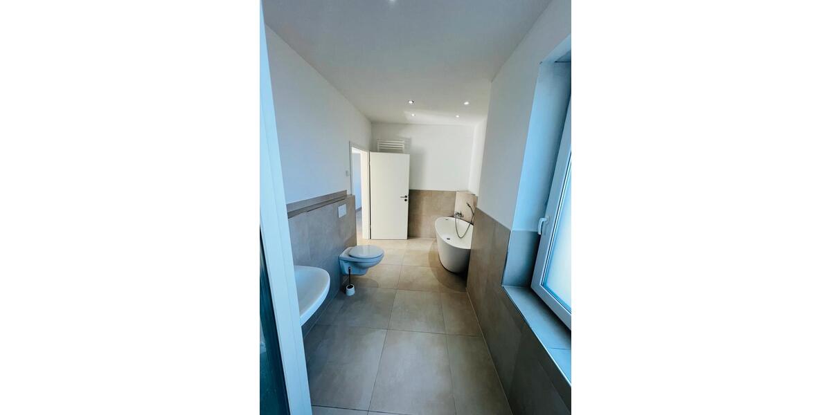 Doppelhaushälfte Diepholz - 5 Zimmer, 130 m&sup2;, 1.350&euro; | Angebot:26037586