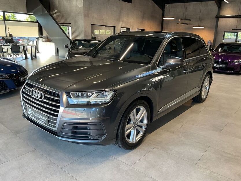 Q7