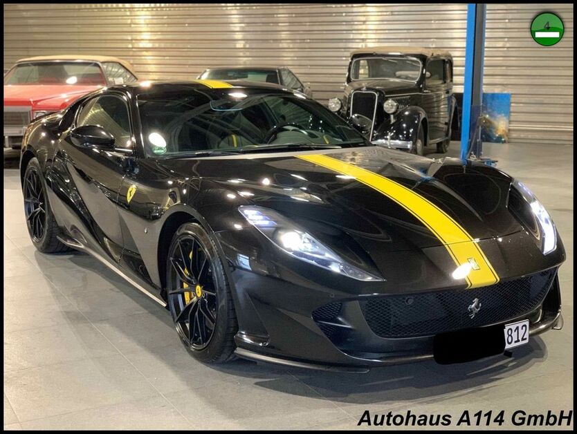 Ferrari 812 9.850 km 388.888 € Berlin / Pankow 13127