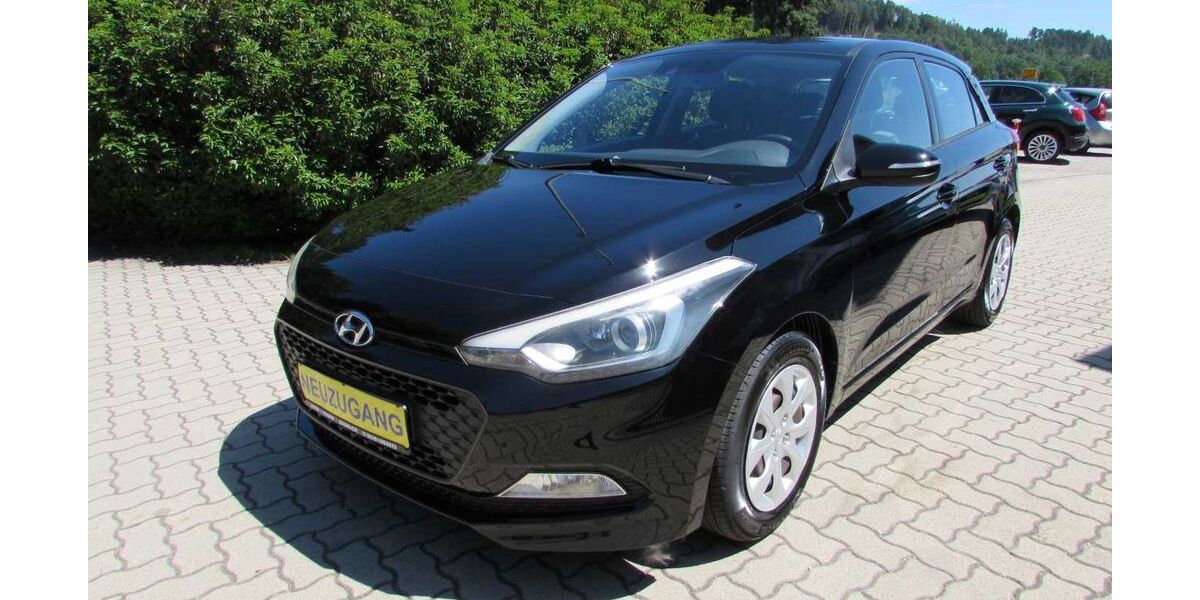 Hyundai i20 130.150 km 7.790 &euro; Kronach OT Knellendorf 96317