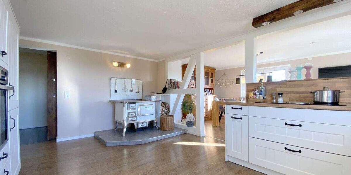 Einfamilienhaus Ruppichteroth Mittelsaurenbach - 6 Zimmer, 183 m&sup2;, 360.000&euro; | Angebot:24825467