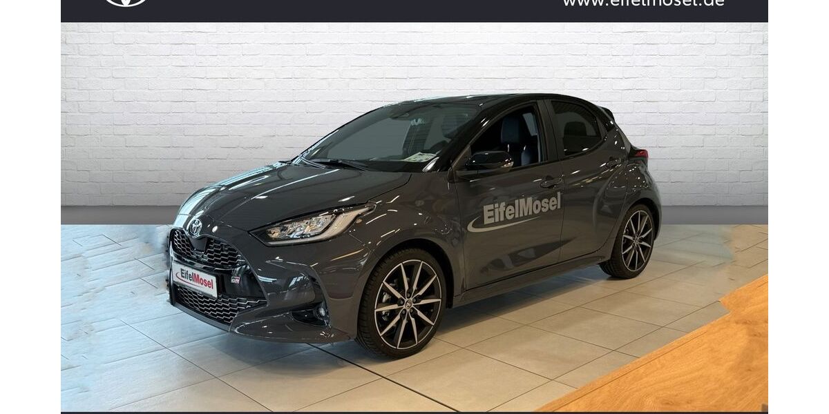 Toyota Yaris 11.510 km 28.960 &euro; Bitburg 54634