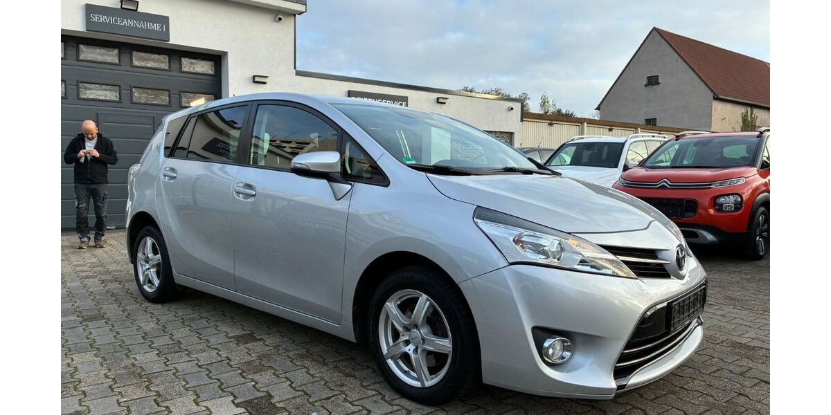Toyota Verso 250.000 km 5.200 &euro; Landau 76879