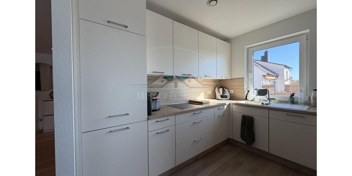 Etagenwohnung Butzbach - 4 Zimmer, 105 m&sup2;, 1.155&euro; | Angebot:26310581