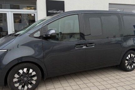 Hyundai STARIA 13.500 km 41.990 &euro; Straßlach bei München 82064