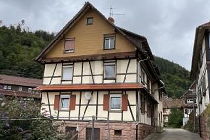 WOHNEN WIE IM URLAUB MIT HERRLICHEM BLICK - Haus Gernsbach | Angebot:26863248