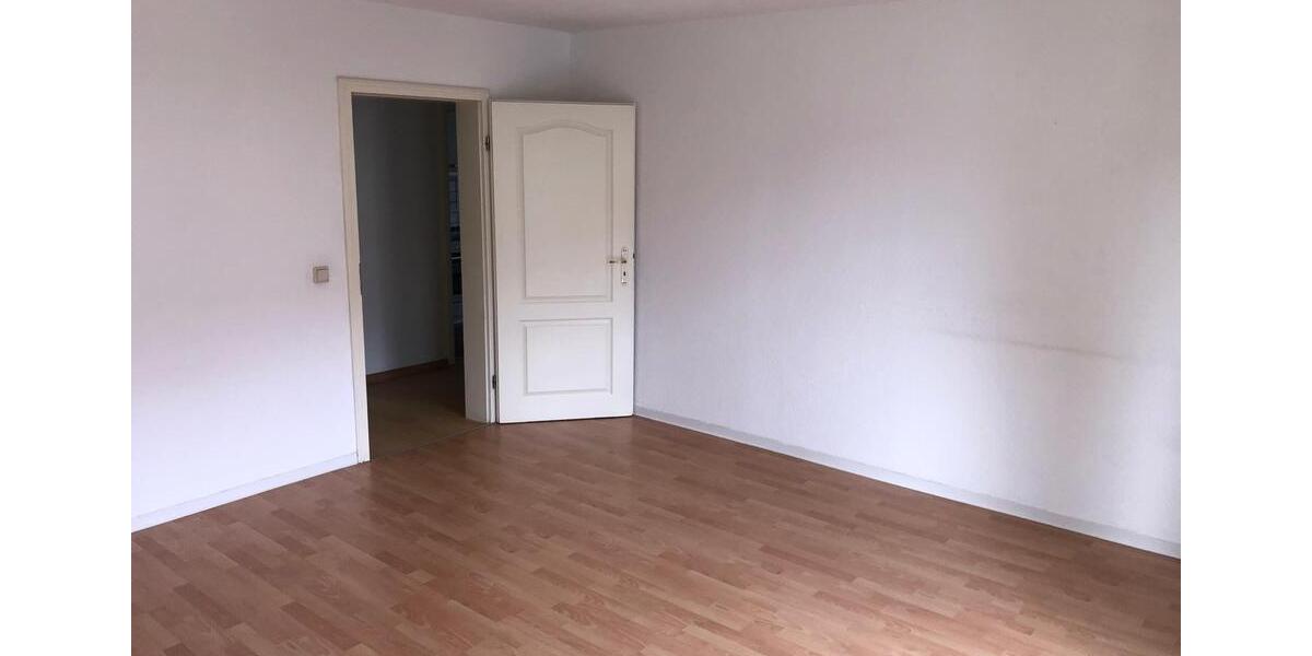 Erdgeschoßwohnung Suhl Aue 1 - 3 Zimmer, 70 m&sup2;, 565&euro; | Angebot:26687838