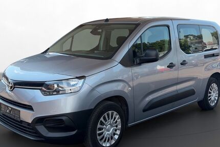 Toyota Proace (Verso) 16.349 km 20.990 &euro; Siegen 57074