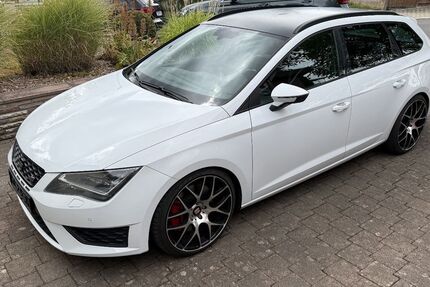 Seat Leon 113.500 km 17.000 &euro; Külsheim 97900