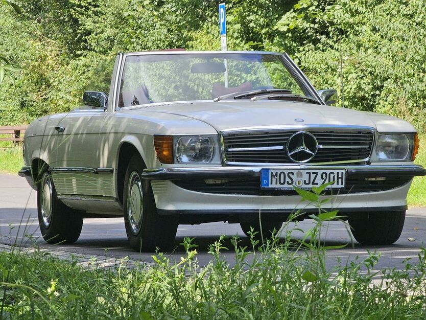 Mercedes-Benz SL 350 139.000 km 22.000 € Haßmersheim 74855