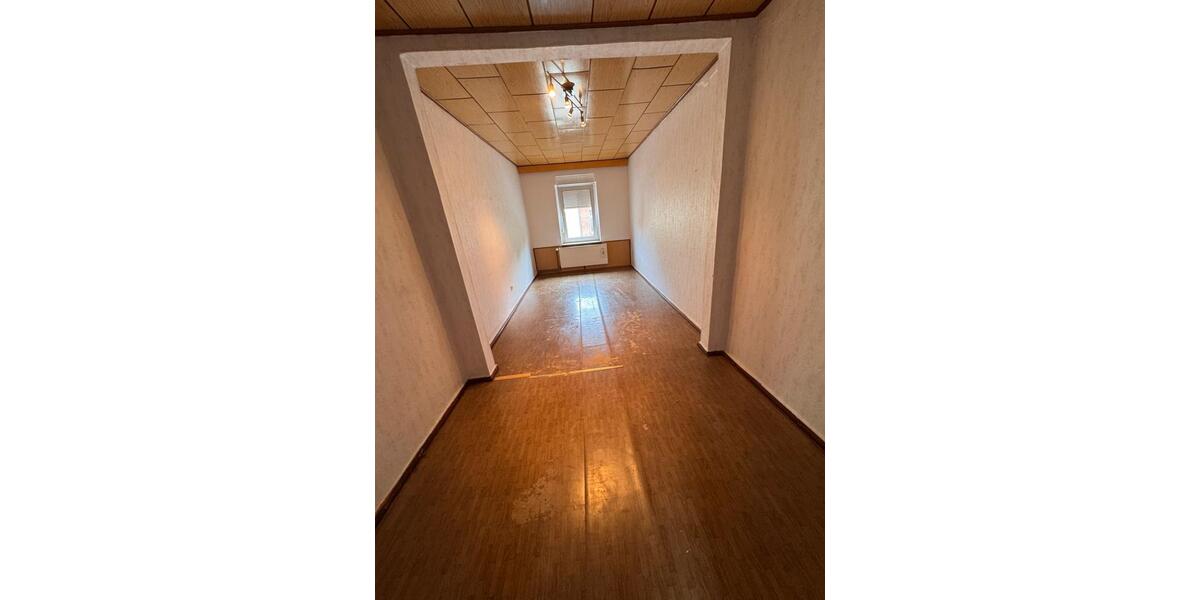 Mehrfamilienhaus, Wohnhaus Tangerhütte - 8 Zimmer, 220 m&sup2;, 151.000&euro; | Angebot:26974208
