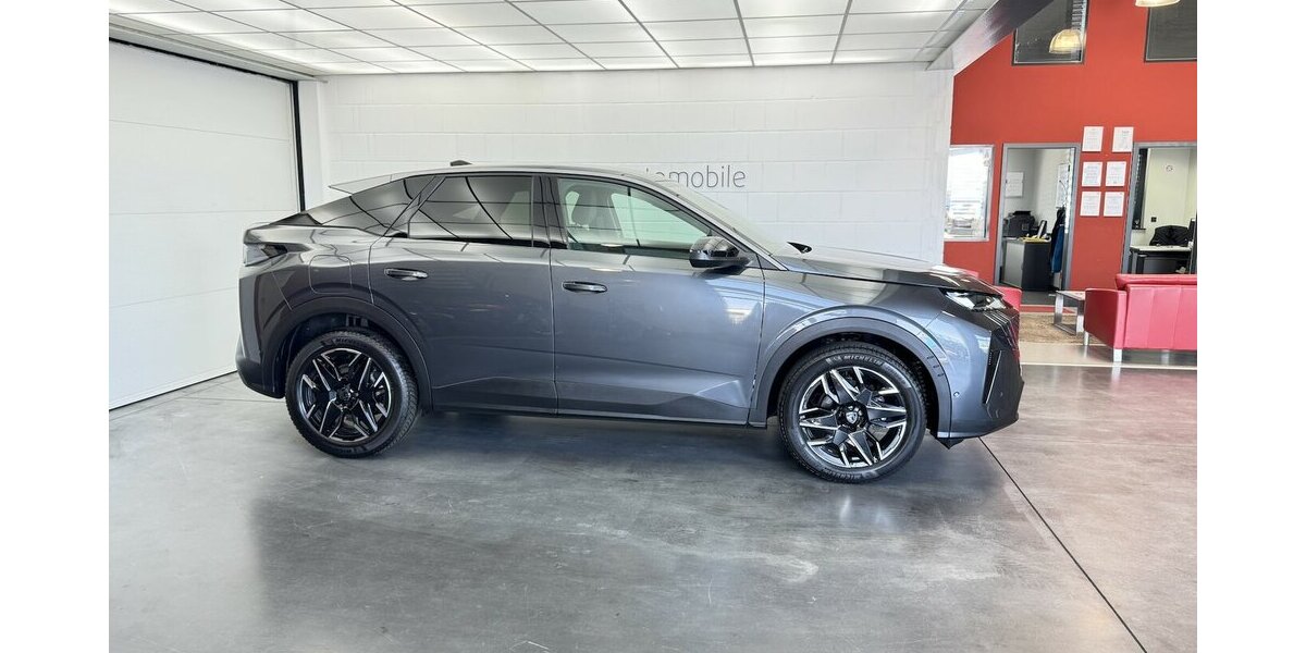 Peugeot 3008 Allure 145 Mild Hybrid Full LED 360° 38.211 km 24.730 &euro; Lich 35423